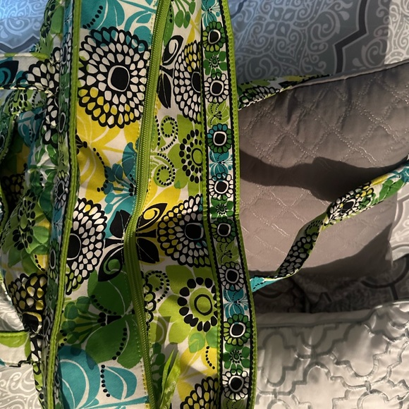 Vera Bradley Weekend overnight Bag & Garment Bag - Picture 3 of 6